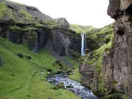 Cascade de Kvernufoss