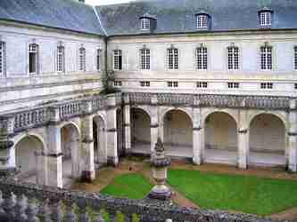 Abbaye de Bec-Hellouin