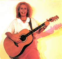 Annie Nobel à la guitare Ovation