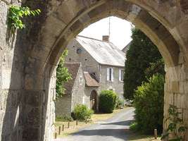 Photo de Yèvre-la-Ville-Yèvre-le-Châtel